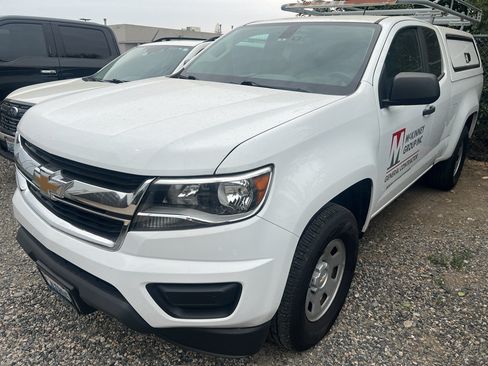 Used 2020 Chevrolet Colorado W/T w/ WT Convenience Package RWD image 1