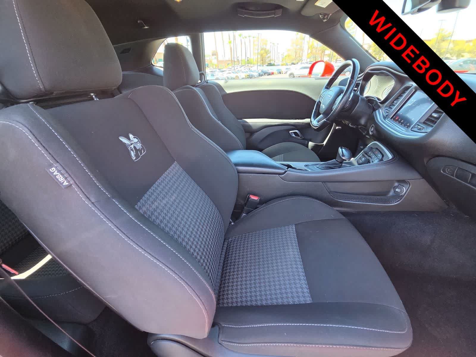 Used 2020 Dodge Challenger R/T Scat Pack RWD image 19