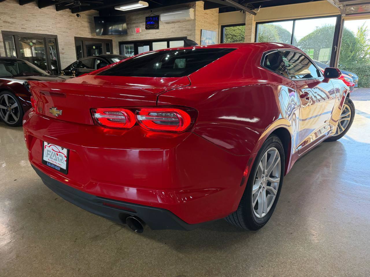 Used 2020 Chevrolet Camaro LS RWD image 6