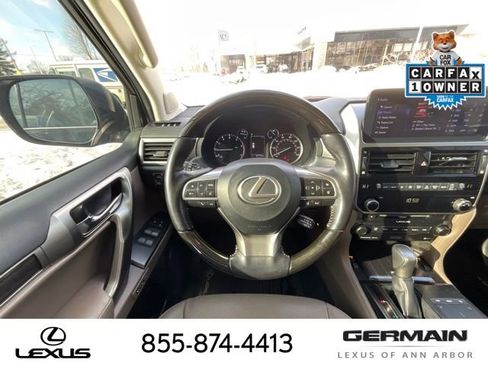 Used 2022 Lexus GX 460 Premium image 14