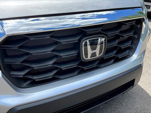 Used 2023 Honda Passport EX-L image 34