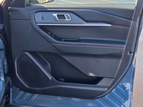 New 2026 Ford Explorer ST-Line image 4