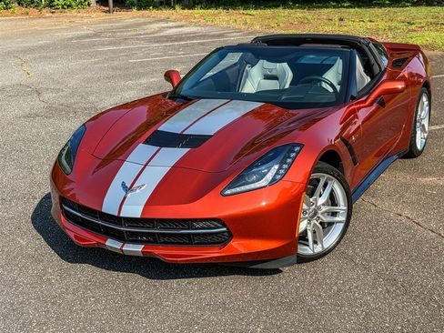 Used 2015 Chevrolet Corvette Stingray Coupe w/ 2LT Preferred Equipment Group RWD image 10