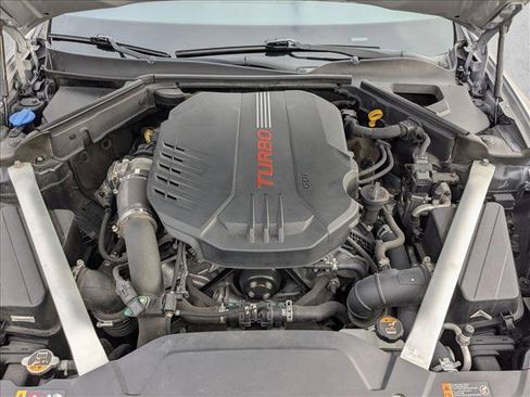 Used 2018 Kia Stinger GT1 RWD image 24
