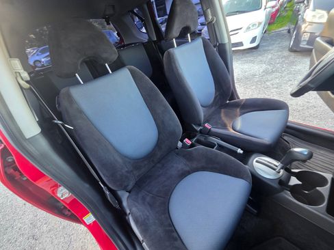 Used 2008 Honda Fit Sport image 21