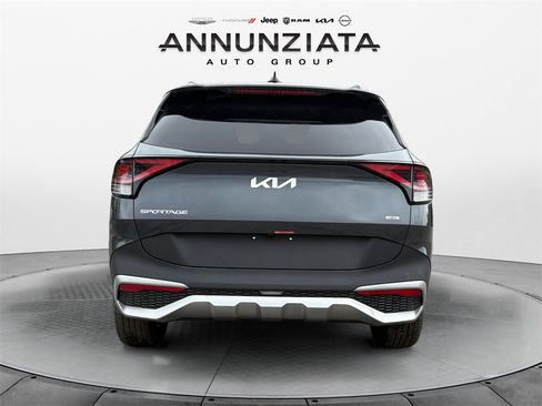 New 2025 Kia Sportage EX image 4