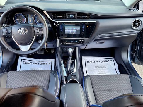 Used 2017 Toyota Corolla SE image 5
