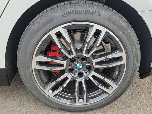 New 2026 BMW 530i RWD image 10