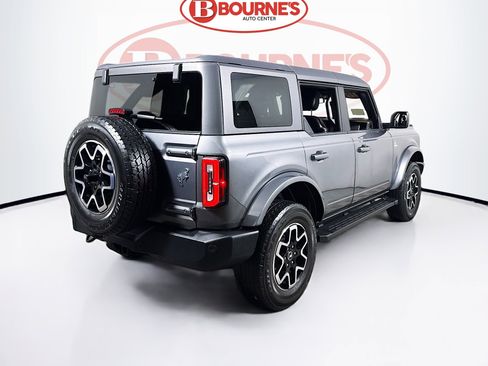 Used 2022 Ford Bronco Outer Banks image 10