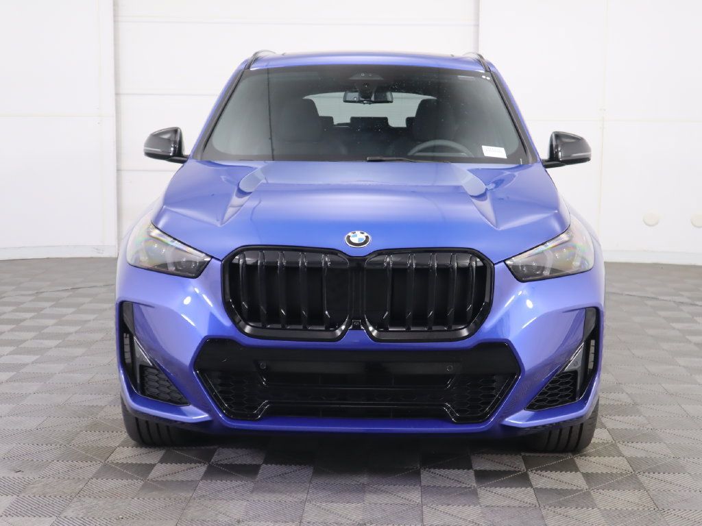 Certified 2026 BMW X1 xDrive28i w/ Technology Package AWD/4WD image 3