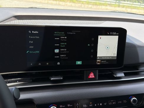 New 2026 Kia Carnival EX FWD image 37
