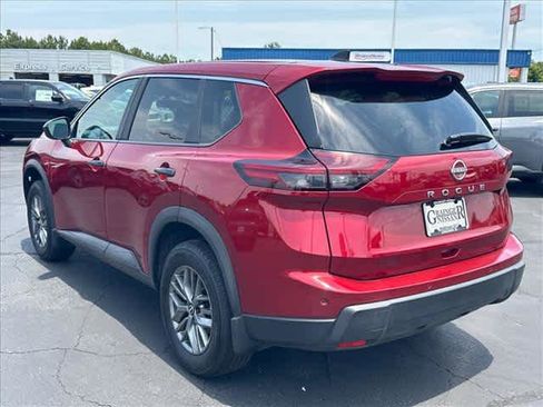 Used 2026 Nissan Rogue S FWD image 5