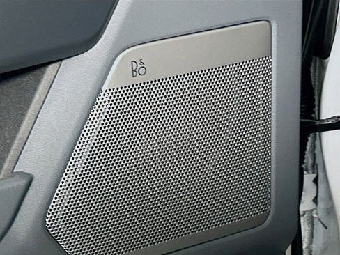 New 2025 Ford F150 XLT w/ Equipment Group 303A High image 20