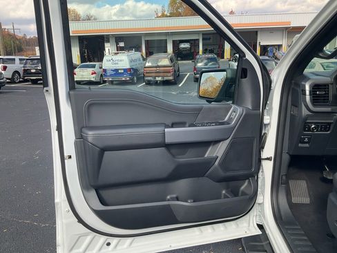 New 2025 Ford F150 XLT w/ Equipment Group 302A MID image 43