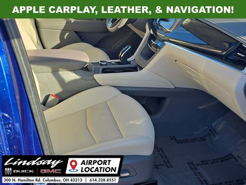 Used 2024 Cadillac XT6 Premium Luxury w/ LPO, Floor Liner Package image 29