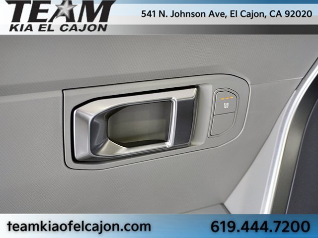 New 2027 Kia Seltos LX AWD/4WD image 29