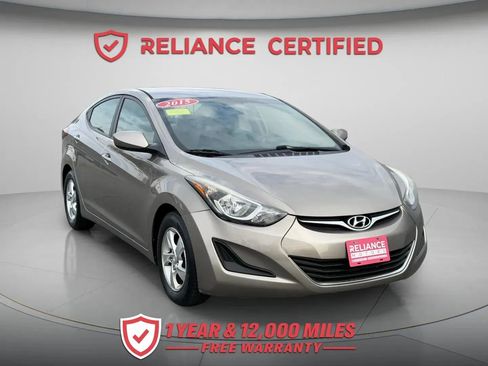 Used 2015 Hyundai Elantra SE FWD image 8