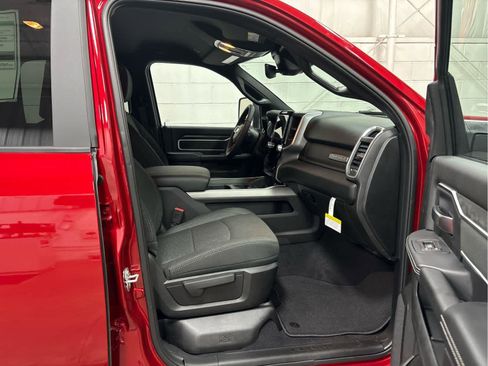 New 2026 RAM 2500 Big Horn AWD/4WD image 29