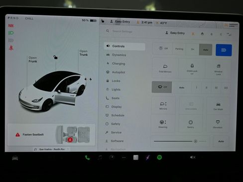 Used 2021 Tesla Model 3 Standard Range Plus image 24