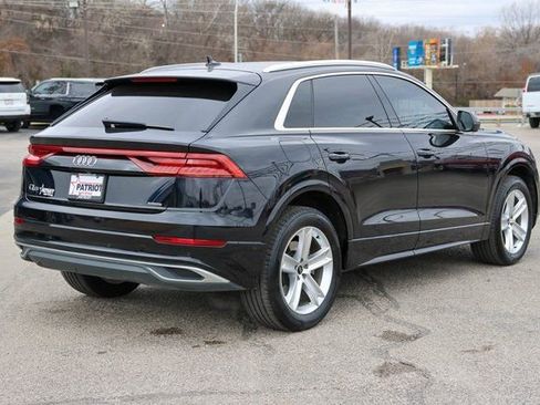 Used 2021 Audi Q8 Premium w/ Convenience Package AWD/4WD image 3