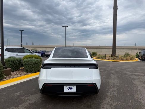 Used 2026 Tesla Model Y AWD image 2