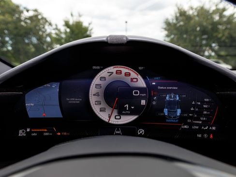 Used 2026 Ferrari Roma Spider RWD image 31