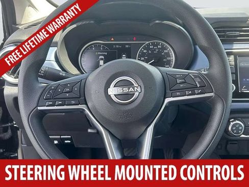 Certified 2025 Nissan Versa SV w/ Trunk Package FWD image 7