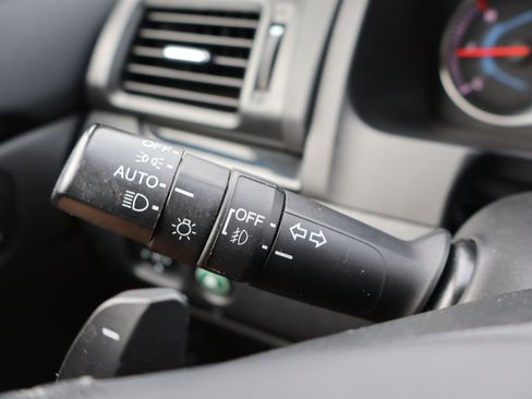 Used 2020 Honda Pilot Touring image 24
