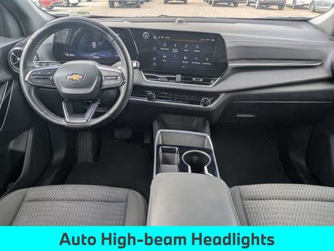 Used 2025 Chevrolet Equinox LT FWD image 25