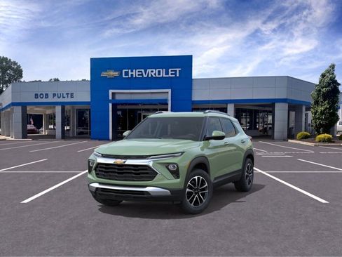 New 2026 Chevrolet TrailBlazer LT w/ Convenience Package FWD image 8