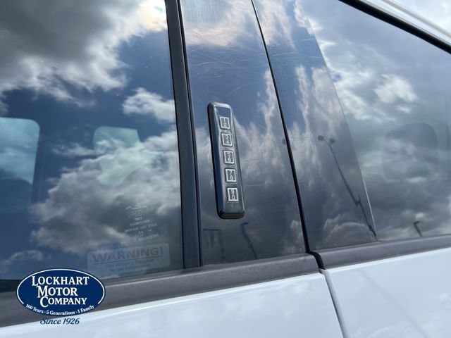 Used 2021 Ford F350 XLT w/ XLT Value Package AWD/4WD image 9