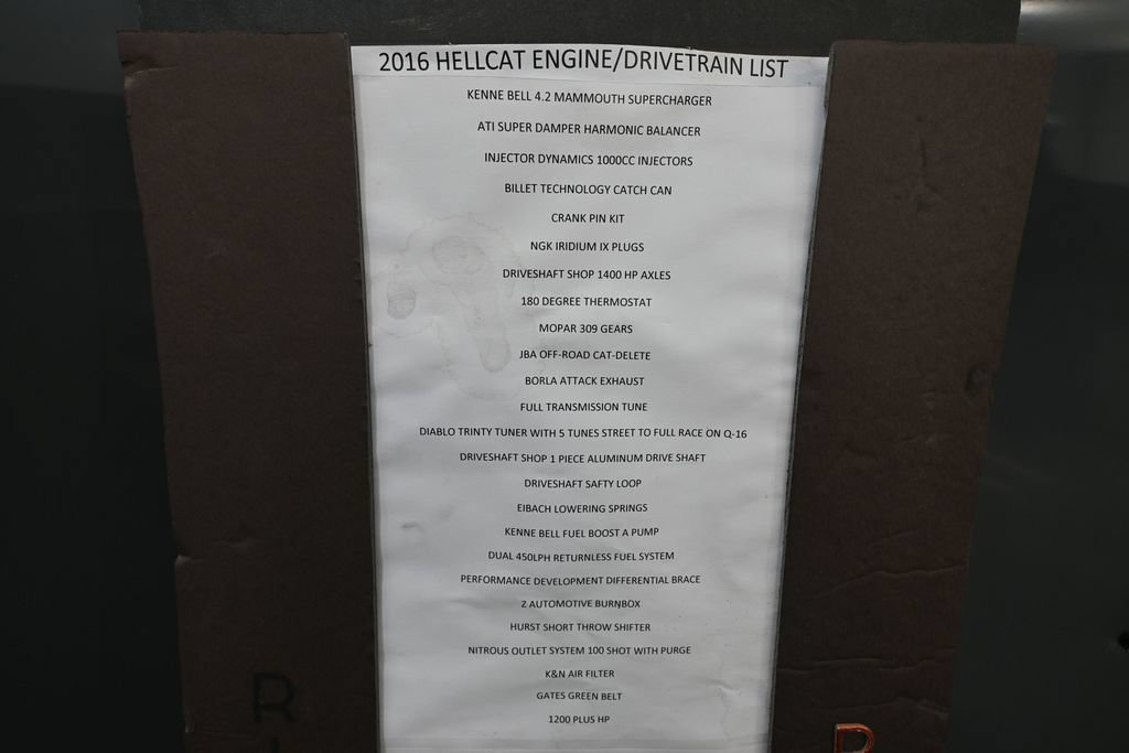 Used 2016 Dodge Challenger SRT Hellcat RWD image 56