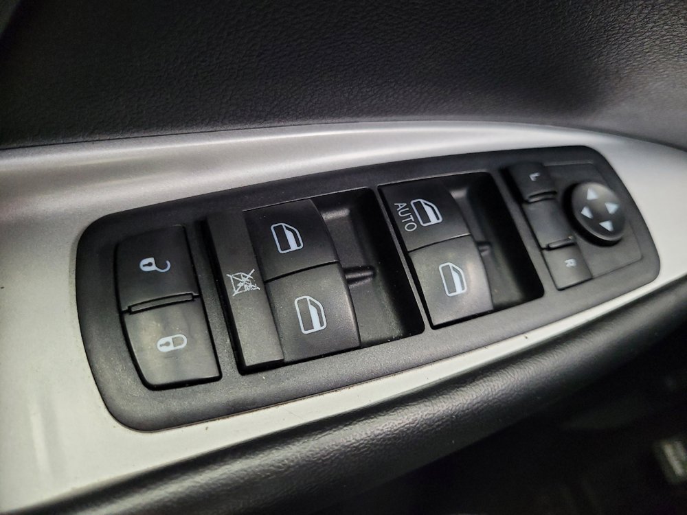 Used 2016 Dodge Journey SE w/ Flexible Seating Group FWD image 27