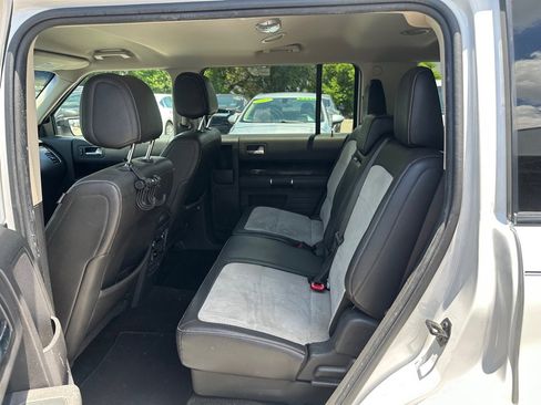 Used 2012 Ford Flex Titanium w/ Trailer Tow Pkg Class III FWD image 15