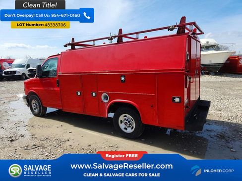 Used 2018 GMC Savana 3500 w/ Power Convenience Package RWD image 3