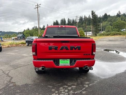Used 2017 RAM 1500 Sport w/ Quick Order Package 26Q Night AWD/4WD image 6