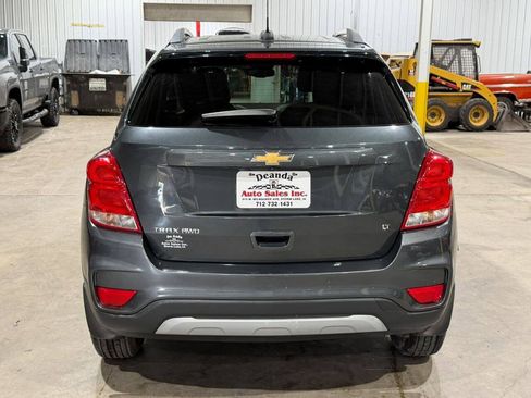 Used 2019 Chevrolet Trax LT w/ LT Convenience Package AWD/4WD image 6