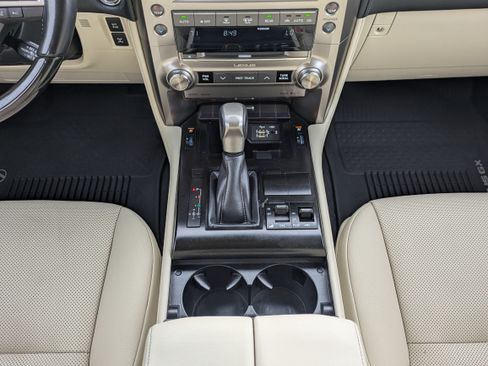 Used 2021 Lexus GX 460 Premium AWD/4WD image 24