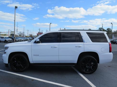 Used 2019 Chevrolet Tahoe LT image 6