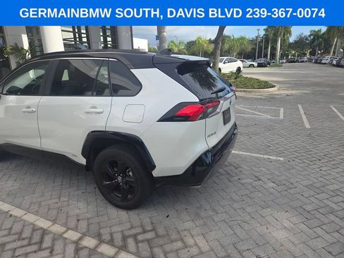Used 2021 Toyota RAV4 XSE w/ XSE Grade Weather Package AWD/4WD image 13