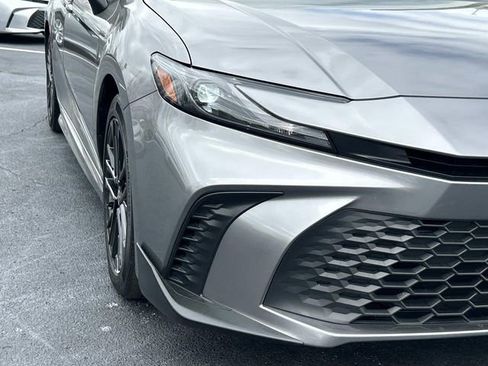 Used 2025 Toyota Camry SE w/ Multimedia Upgrade Package image 10