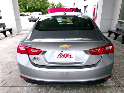 Used 2024 Chevrolet Malibu LT FWD image 22