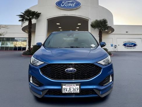 Certified 2020 Ford Edge ST-Line AWD/4WD image 3