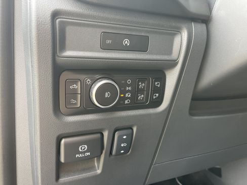 Used 2025 Ford F150 Raptor AWD/4WD image 12