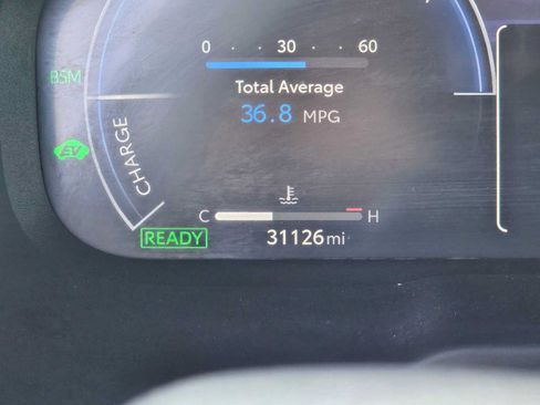 Used 2023 Toyota RAV4 XSE AWD/4WD image 24
