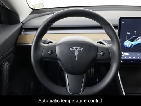 Used 2020 Tesla Model 3 Performance AWD/4WD image 7