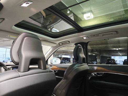 Used 2017 Volvo XC90 T6 Inscription w/ Vision Package image 24