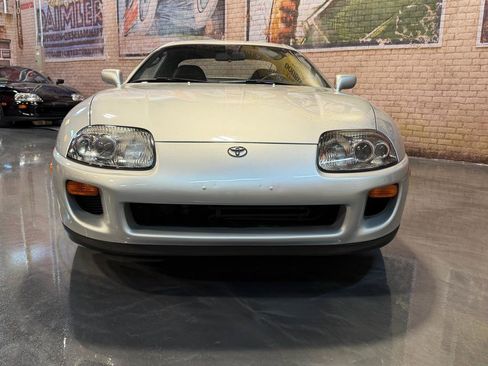 Used 1993 Toyota Supra Turbo RWD image 2