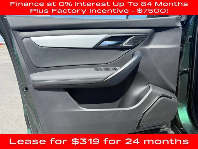 New 2025 VinFast VF 8 Plus AWD/4WD image 24