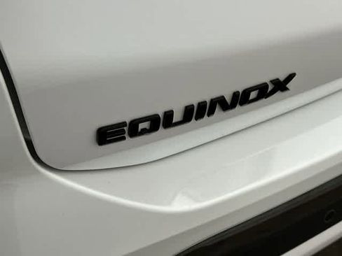 Used 2023 Chevrolet Equinox RS image 27
